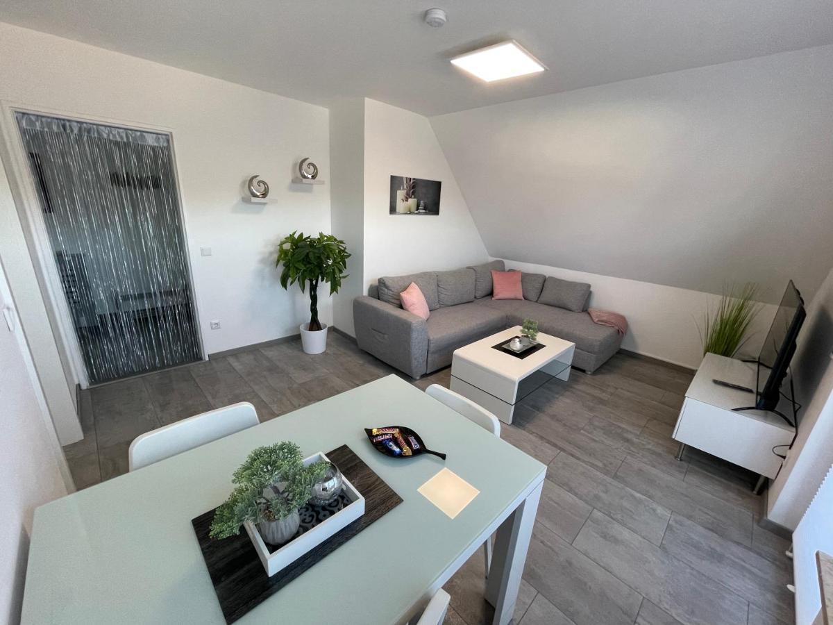 Moderne Wohnung Nah Am Cappenberger-See, 1-4 Gaeste Lünen Exteriér fotografie